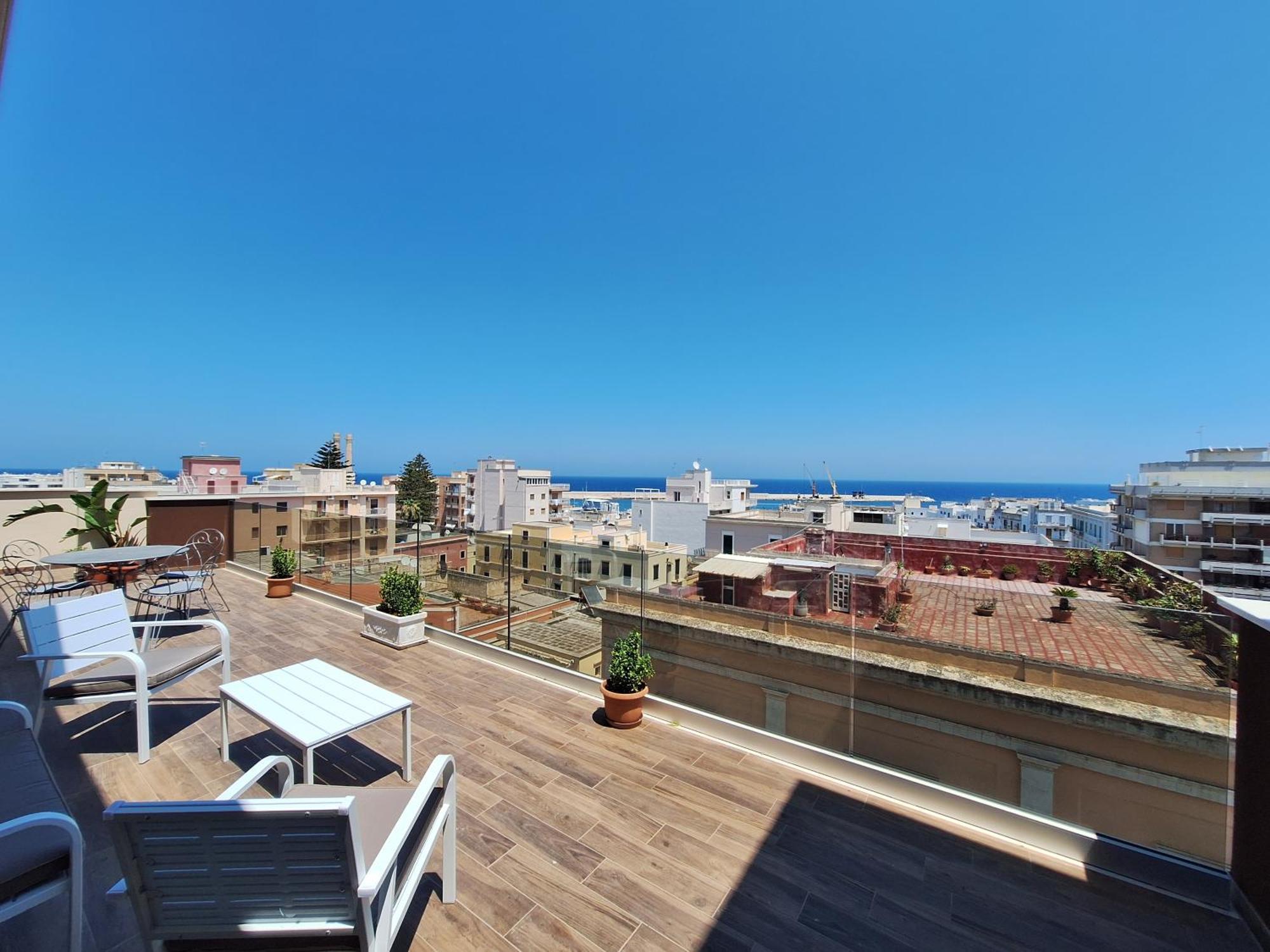 Vistamare House Hotel Monopoli Buitenkant foto