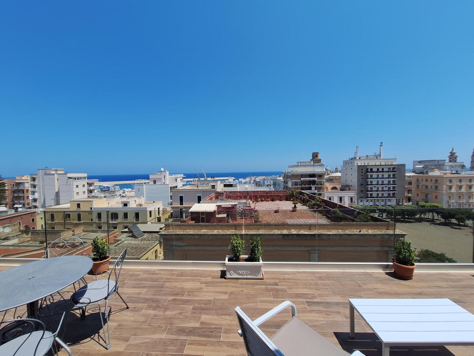 Vistamare House Hotel Monopoli Buitenkant foto